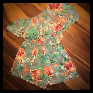Filly Flair Floral romper size medium NWT